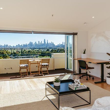 Spectacular Views Over Albert Park ملبورن المظهر الخارجي الصورة