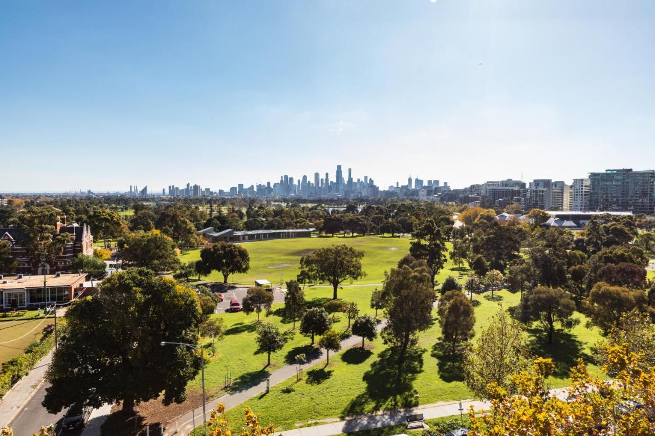 Spectacular Views Over Albert Park ملبورن المظهر الخارجي الصورة
