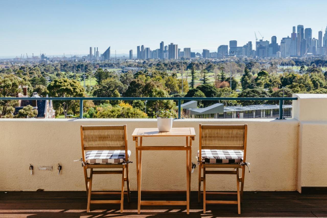 Spectacular Views Over Albert Park ملبورن المظهر الخارجي الصورة